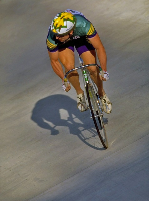 实体零售的 实体零售的